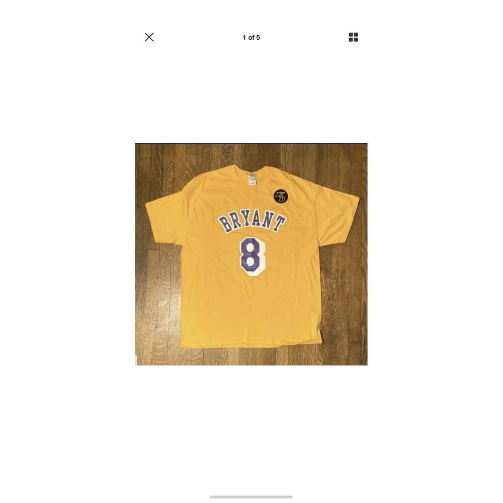 Kobe Bryant Lakers Commemorative T-Shirt 1 31